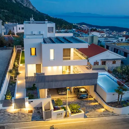 Pool Maja & Petra شقة ماكارسكا